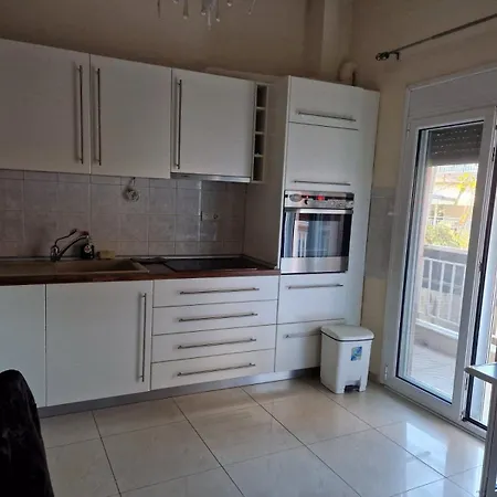 Thessaloniki-polichni Apartment